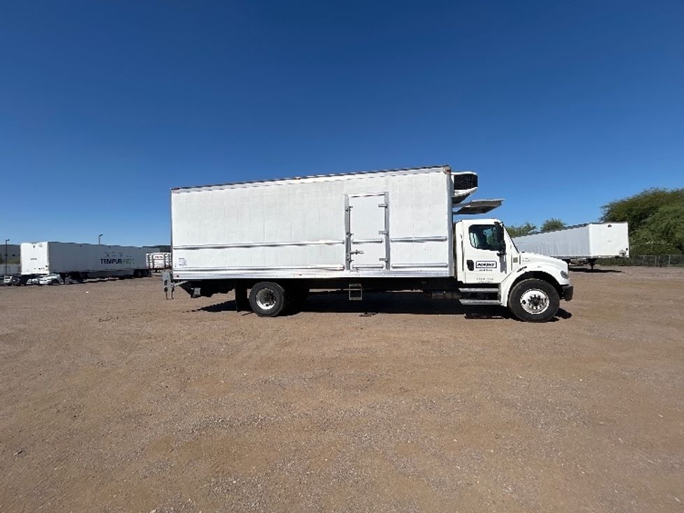 Refrigerated Truck-Light and Medium Duty Trucks-Freightliner-2022-M2-Phoenix-AZ-213,678\n\t\tmiles-$ 67,750 - Image 15