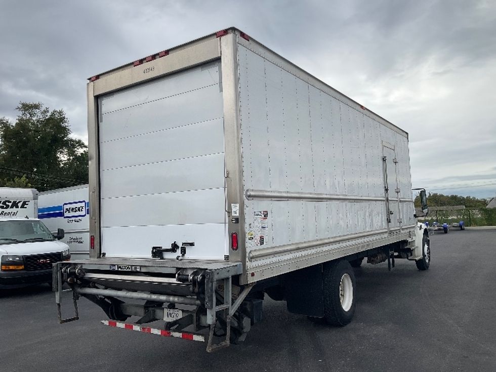 Refrigerated Truck-Light and Medium Duty Trucks-Freightliner-2022-M2-Piqua-OH-218,285\n\t\tmiles-$ 66,000 - Image 12