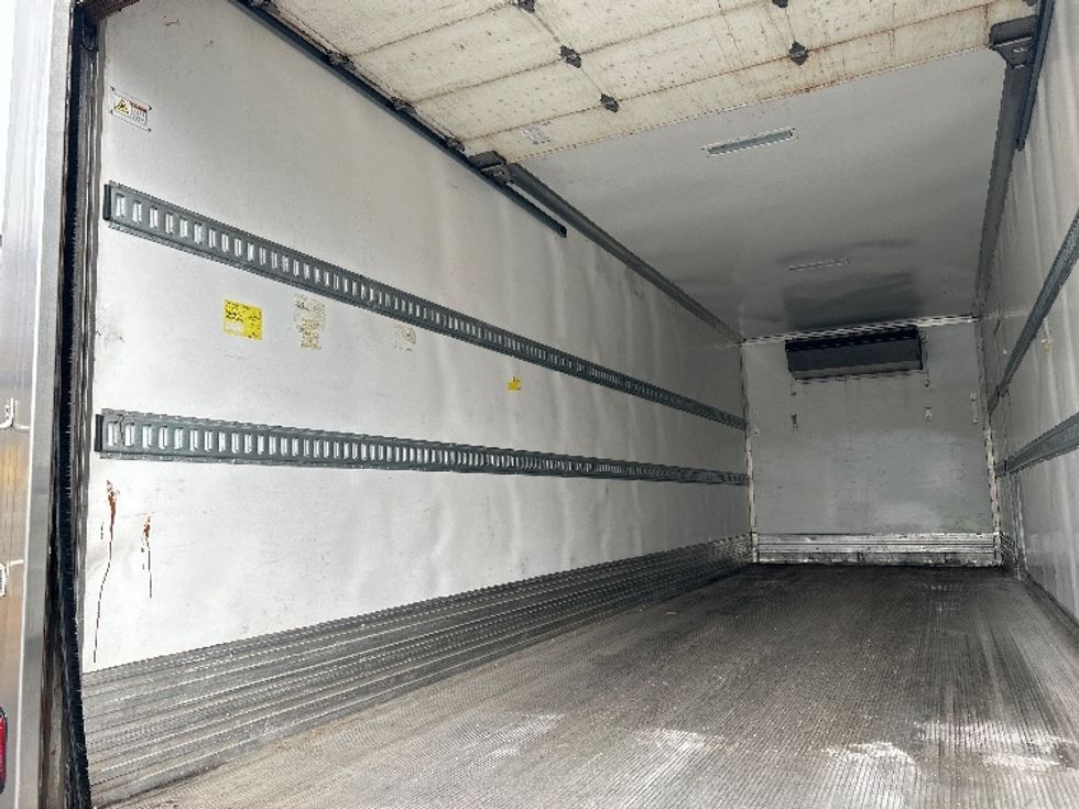 Refrigerated Truck-Light and Medium Duty Trucks-Freightliner-2022-M2-Pittsburgh-PA-222,058\n\t\tmiles-$ 62,000 - Image 11