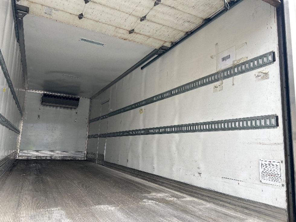 Refrigerated Truck-Light and Medium Duty Trucks-Freightliner-2022-M2-Pittsburgh-PA-222,058\n\t\tmiles-$ 62,000 - Image 12