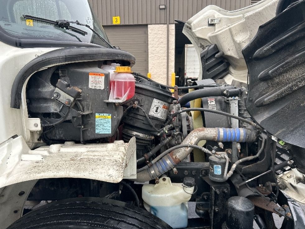 Refrigerated Truck-Light and Medium Duty Trucks-Freightliner-2022-M2-Pittsburgh-PA-222,058\n\t\tmiles-$ 62,000 - Image 23