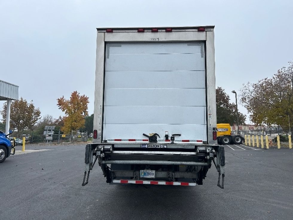 Refrigerated Truck-Light and Medium Duty Trucks-Freightliner-2022-M2-Sacramento-CA-226,560\n\t\tmiles-$ 65,750 - Image 7