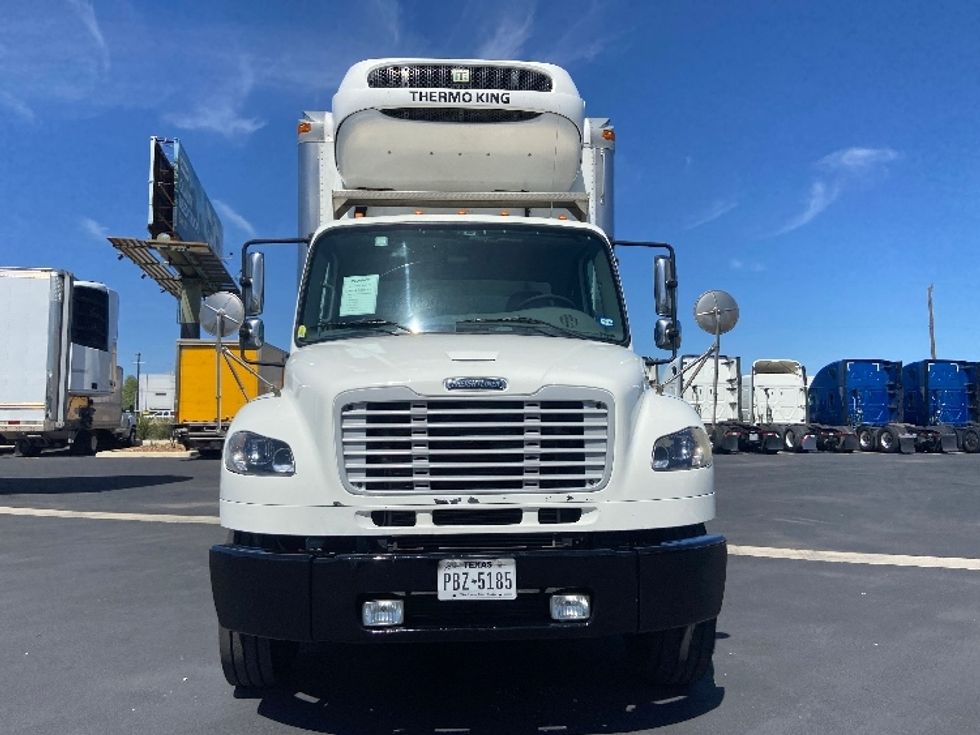 Refrigerated Truck-Light and Medium Duty Trucks-Freightliner-2022-M2-San Antonio-TX-319,546\n\t\tmiles-$ 44,750 - Image 2
