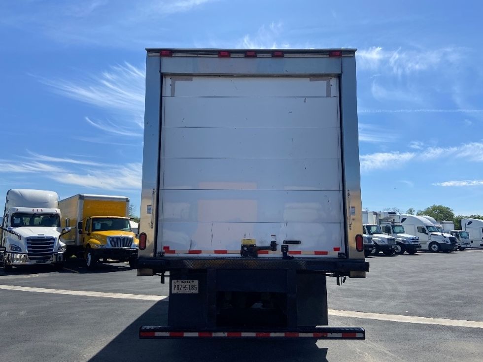 Refrigerated Truck-Light and Medium Duty Trucks-Freightliner-2022-M2-San Antonio-TX-319,546\n\t\tmiles-$ 44,750 - Image 7