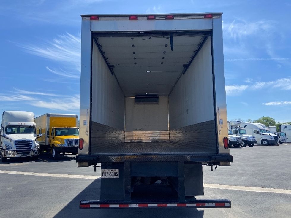 Refrigerated Truck-Light and Medium Duty Trucks-Freightliner-2022-M2-San Antonio-TX-319,546\n\t\tmiles-$ 44,750 - Image 8