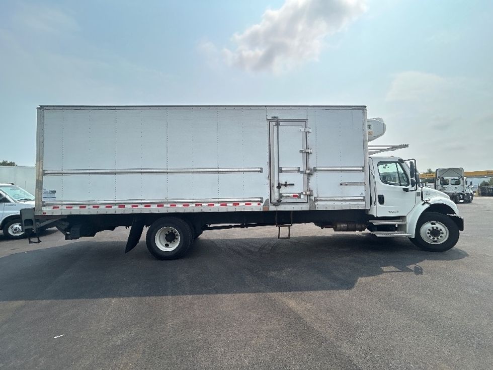 Refrigerated Truck-Light and Medium Duty Trucks-Freightliner-2022-M2-Sturtevant-WI-257,149\n\t\tmiles-$ 46,250 - Image 15