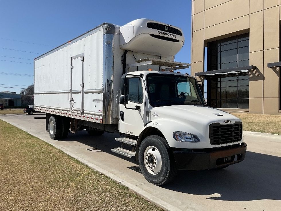 Refrigerated Truck-Light and Medium Duty Trucks-Freightliner-2022-M2-Tulsa-OK-216,201\n\t\tmiles-$ 57,750 - Image 1
