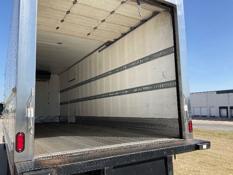 Refrigerated Truck-Light and Medium Duty Trucks-Freightliner-2022-M2-Tulsa-OK-216,201\n\t\tmiles-$ 57,750 - Image 12