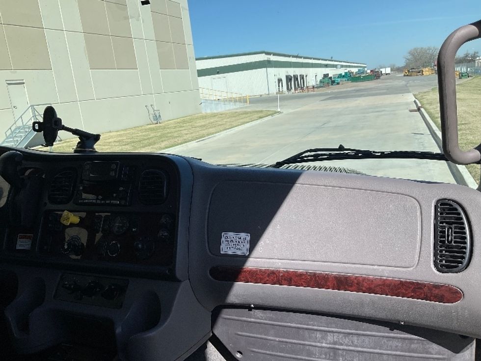 Refrigerated Truck-Light and Medium Duty Trucks-Freightliner-2022-M2-Tulsa-OK-216,201\n\t\tmiles-$ 57,750 - Image 20