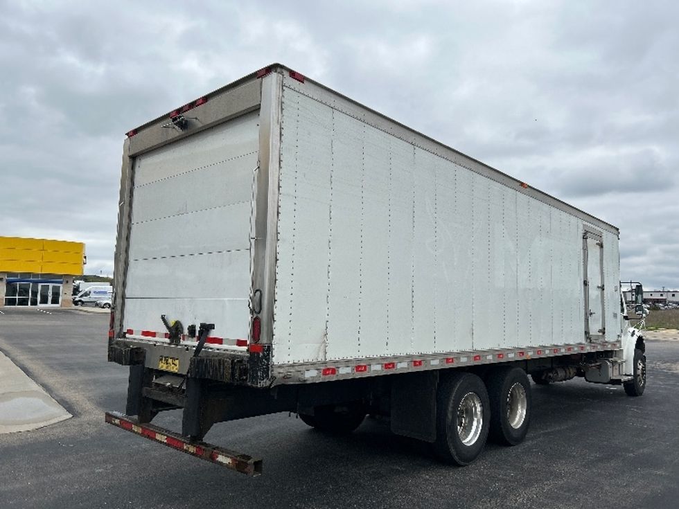 Refrigerated Truck-Light and Medium Duty Trucks-Freightliner-2022-M2-Windsor-WI-183,195\n\t\tmiles-$ 77,750 - Image 13