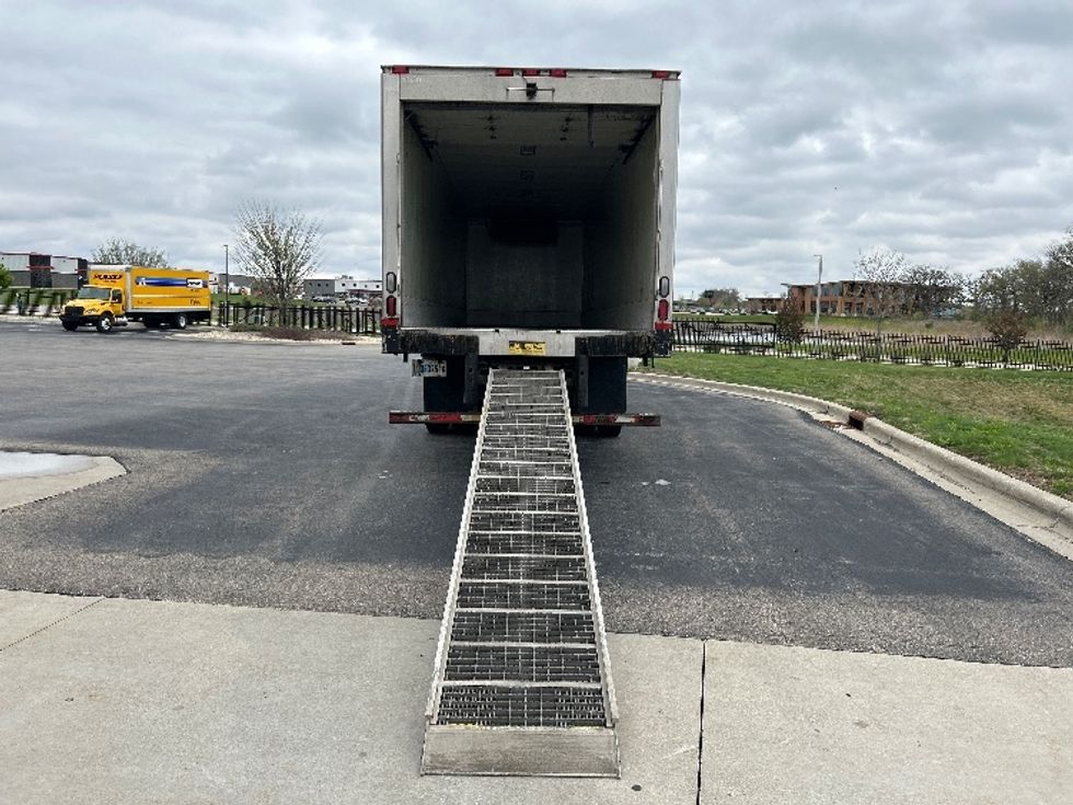 Refrigerated Truck-Light and Medium Duty Trucks-Freightliner-2022-M2-Windsor-WI-183,195\n\t\tmiles-$ 77,750 - Image 9
