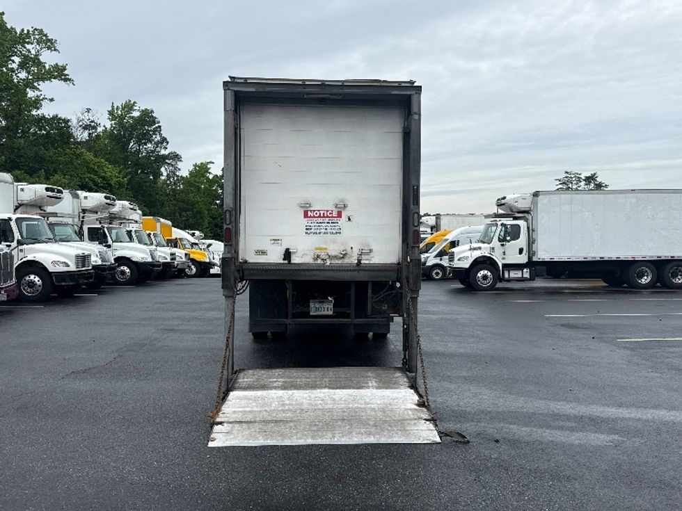 Refrigerated Truck-Light and Medium Duty Trucks-Freightliner-2022-M211242S-Jessup-MD-418,727\n\t\tmiles-$ 81,000 - Image 10