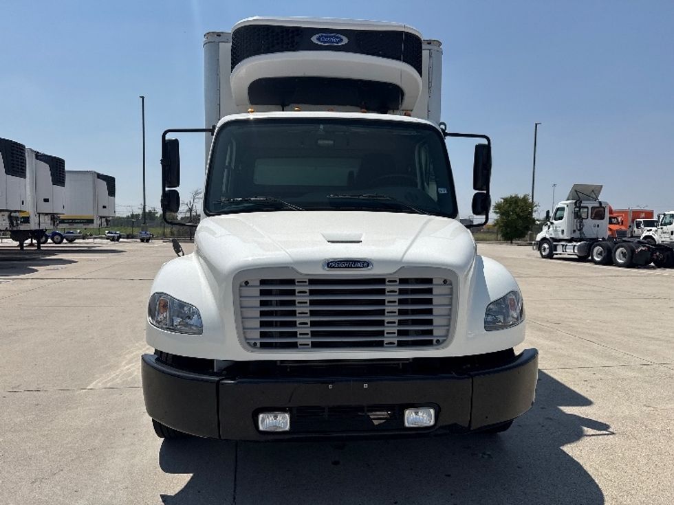 Refrigerated Truck-Light and Medium Duty Trucks-Freightliner-2023-M2-Fort Worth-TX-69,264\n\t\tmiles-$ 84,000 - Image 2