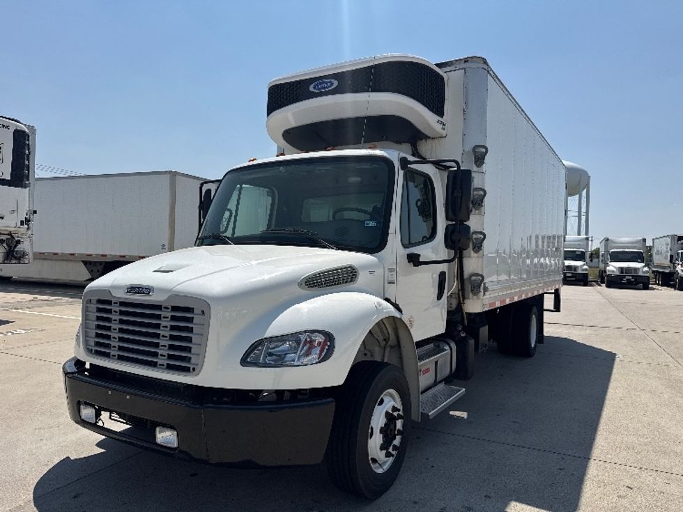 Refrigerated Truck-Light and Medium Duty Trucks-Freightliner-2023-M2-Fort Worth-TX-69,264\n\t\tmiles-$ 84,000 - Image 3