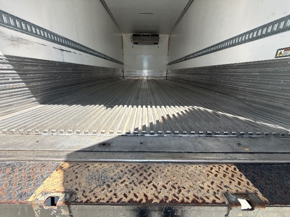 Refrigerated Truck-Light and Medium Duty Trucks-Freightliner-2023-M2-Fort Worth-TX-69,264\n\t\tmiles-$ 84,000 - Image 7
