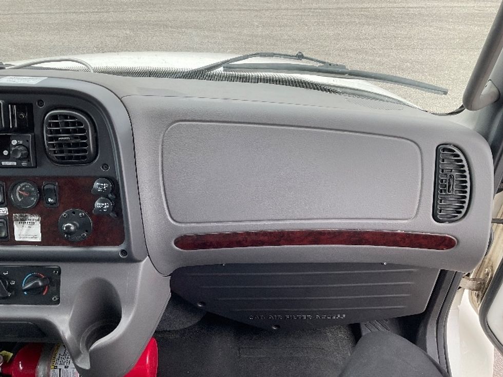 Refrigerated Truck-Light and Medium Duty Trucks-Freightliner-2023-M2-Idaho Falls-ID-84,934\n\t\tmiles-$ 92,000 - Image 19