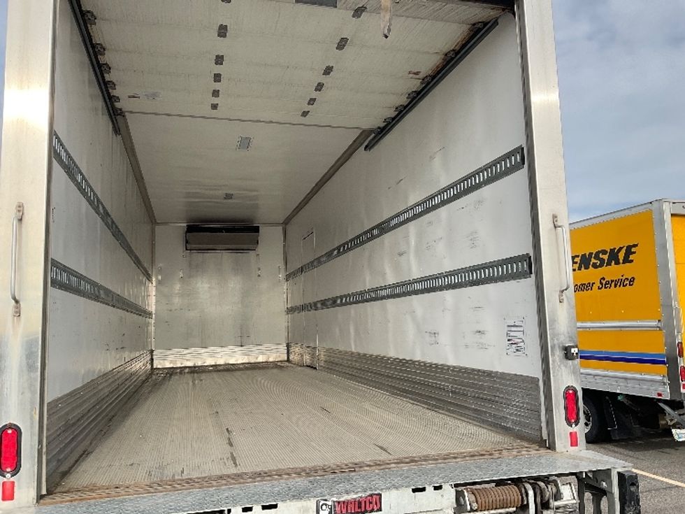 Refrigerated Truck-Light and Medium Duty Trucks-Freightliner-2023-M2-Idaho Falls-ID-84,934\n\t\tmiles-$ 92,000 - Image 28