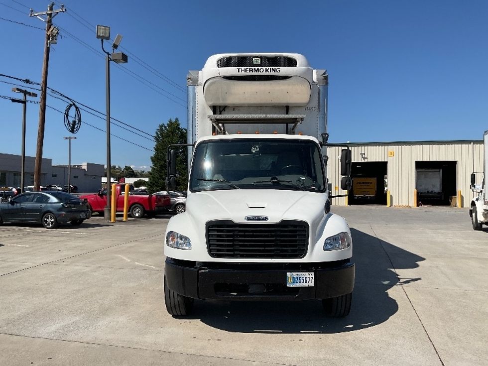 Refrigerated Truck-Light and Medium Duty Trucks-Freightliner-2023-M2-Knoxville-TN-273,752\n\t\tmiles-$ 67,750 - Image 2