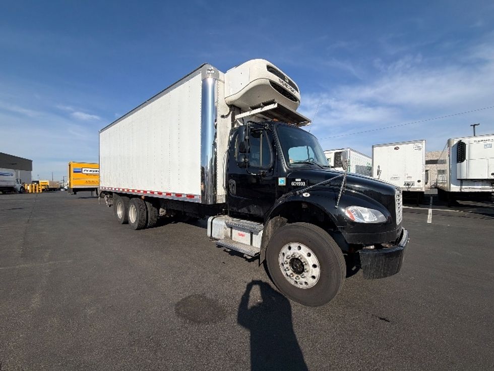 Refrigerated Truck-Light and Medium Duty Trucks-Freightliner-2023-M2-Linden-NJ-123,522\n\t\tmiles-$ 95,750 - Image 1