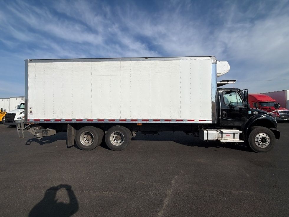 Refrigerated Truck-Light and Medium Duty Trucks-Freightliner-2023-M2-Linden-NJ-123,522\n\t\tmiles-$ 95,750 - Image 15