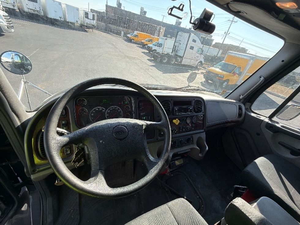Refrigerated Truck-Light and Medium Duty Trucks-Freightliner-2023-M2-Linden-NJ-123,522\n\t\tmiles-$ 95,750 - Image 21