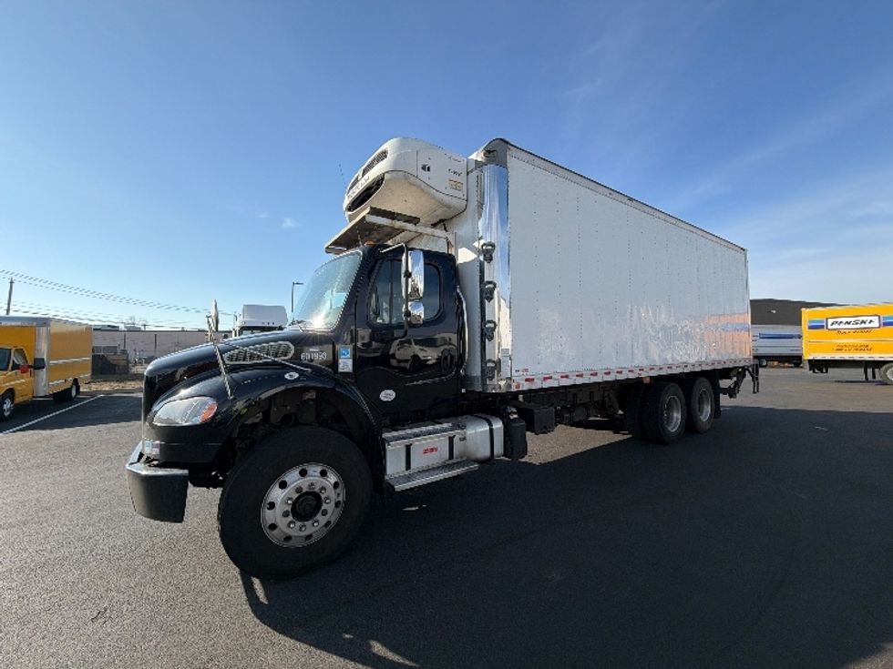 Refrigerated Truck-Light and Medium Duty Trucks-Freightliner-2023-M2-Linden-NJ-123,522\n\t\tmiles-$ 95,750 - Image 3