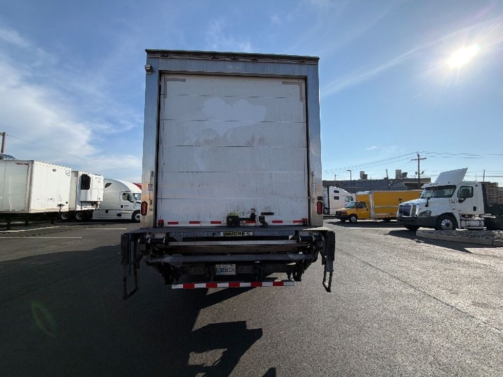 Refrigerated Truck-Light and Medium Duty Trucks-Freightliner-2023-M2-Linden-NJ-123,522\n\t\tmiles-$ 95,750 - Image 7
