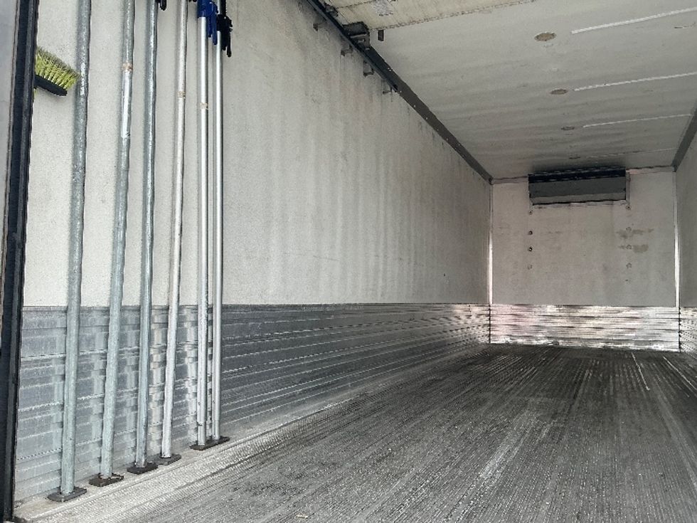 Refrigerated Truck-Light and Medium Duty Trucks-Freightliner-2023-M2-Linden-NJ-133,680\n\t\tmiles-$ 94,000 - Image 11