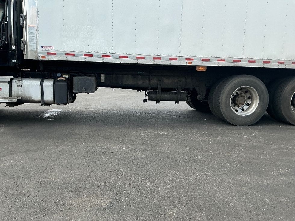 Refrigerated Truck-Light and Medium Duty Trucks-Freightliner-2023-M2-Linden-NJ-133,680\n\t\tmiles-$ 94,000 - Image 5