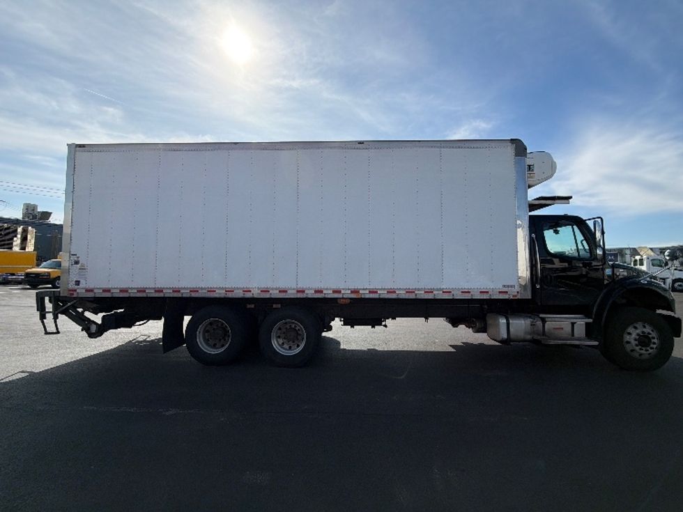 Refrigerated Truck-Light and Medium Duty Trucks-Freightliner-2023-M2-Linden-NJ-140,390\n\t\tmiles-$ 93,000 - Image 15