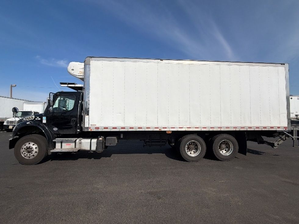 Refrigerated Truck-Light and Medium Duty Trucks-Freightliner-2023-M2-Linden-NJ-140,390\n\t\tmiles-$ 93,000 - Image 4