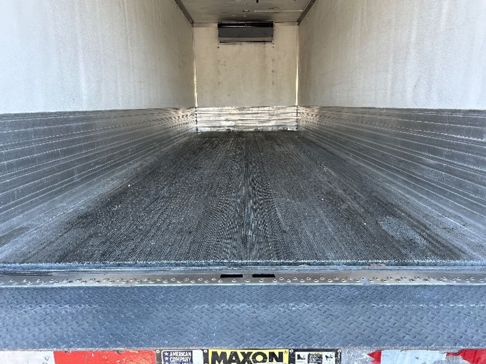 Refrigerated Truck-Light and Medium Duty Trucks-Freightliner-2023-M2-Monmouth Junction-NJ-152,087\n\t\tmiles-$ 92,500 - Image 10