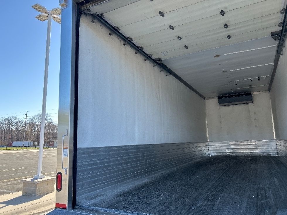 Refrigerated Truck-Light and Medium Duty Trucks-Freightliner-2023-M2-Monmouth Junction-NJ-152,087\n\t\tmiles-$ 92,500 - Image 11