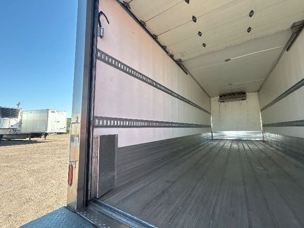 Refrigerated Truck-Light and Medium Duty Trucks-Freightliner-2024-M2-Phoenix-AZ-224,911\n\t\tmiles-$ 81,500 - Image 11