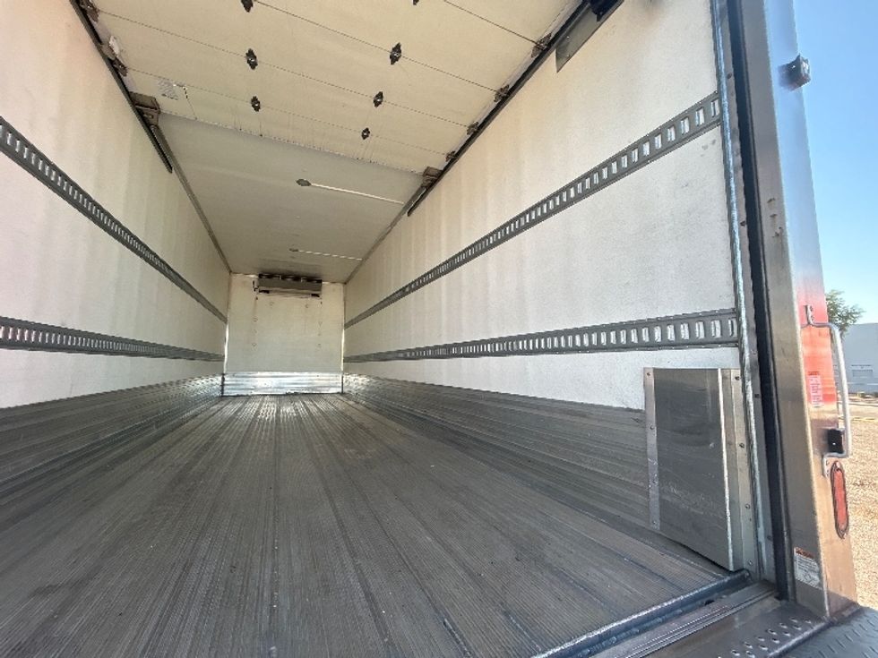 Refrigerated Truck-Light and Medium Duty Trucks-Freightliner-2024-M2-Phoenix-AZ-224,911\n\t\tmiles-$ 81,500 - Image 12