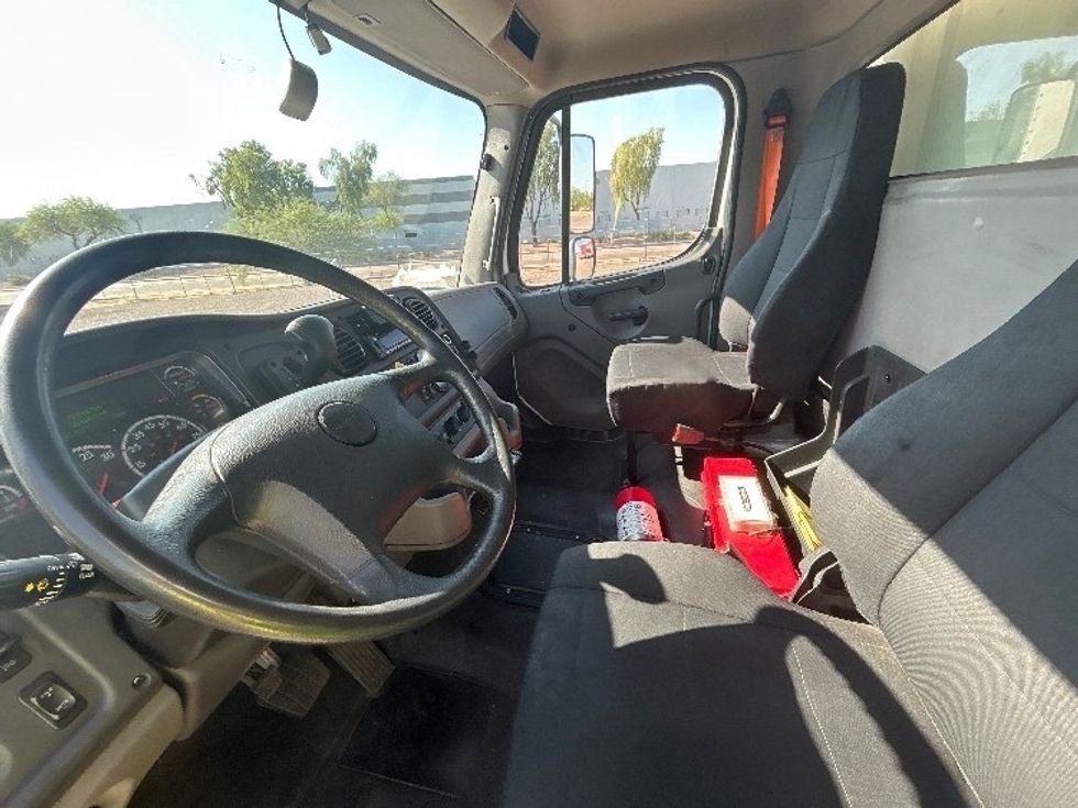 Refrigerated Truck-Light and Medium Duty Trucks-Freightliner-2024-M2-Phoenix-AZ-224,911\n\t\tmiles-$ 81,500 - Image 19