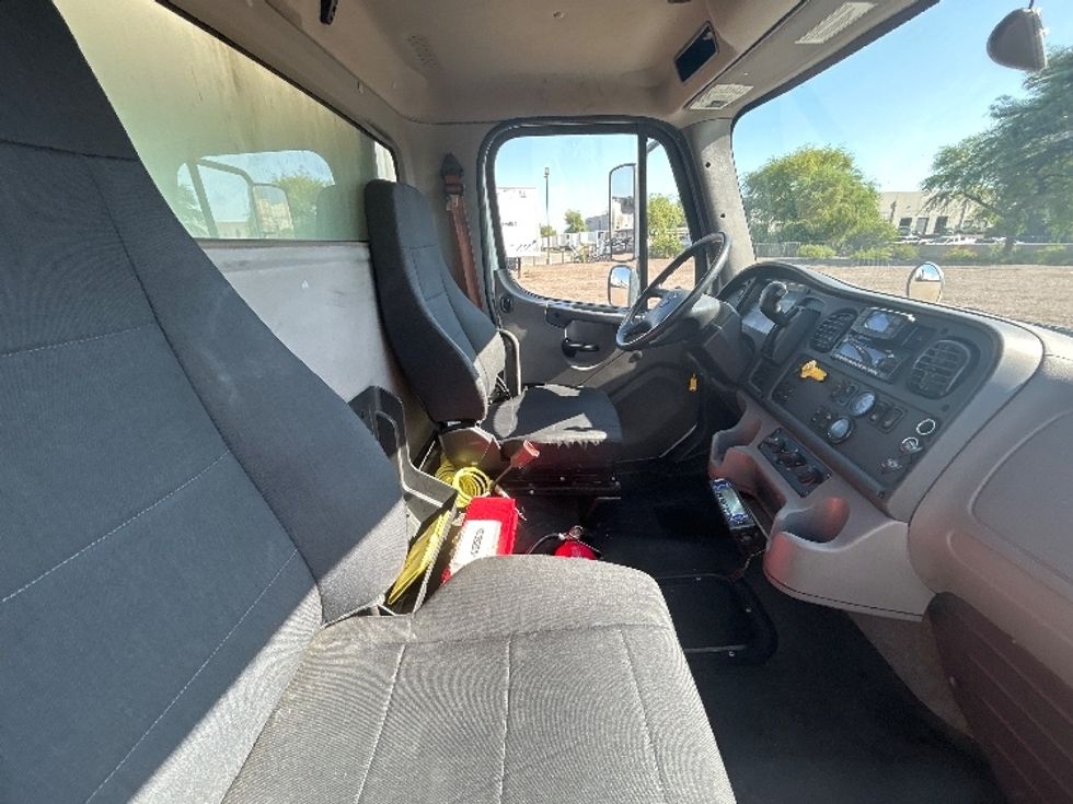 Refrigerated Truck-Light and Medium Duty Trucks-Freightliner-2024-M2-Phoenix-AZ-224,911\n\t\tmiles-$ 81,500 - Image 22