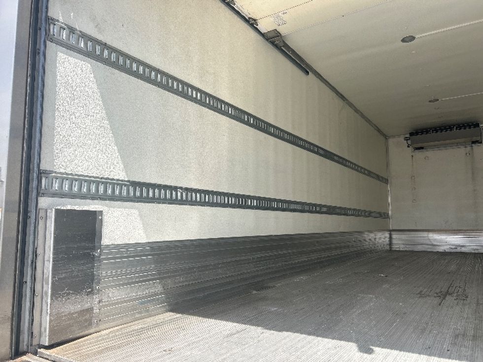 Refrigerated Truck-Light and Medium Duty Trucks-Freightliner-2024-M2-Phoenix-AZ-242,266\n\t\tmiles-$ 73,500 - Image 11