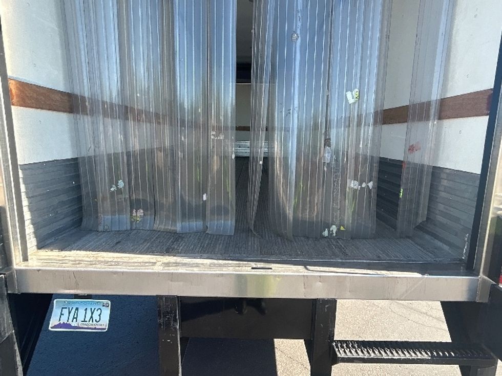 Refrigerated Truck-Light and Medium Duty Trucks-Freightliner-2024-M2-Phoenix-AZ-31,000\n\t\tmiles-$ 105,750 - Image 10