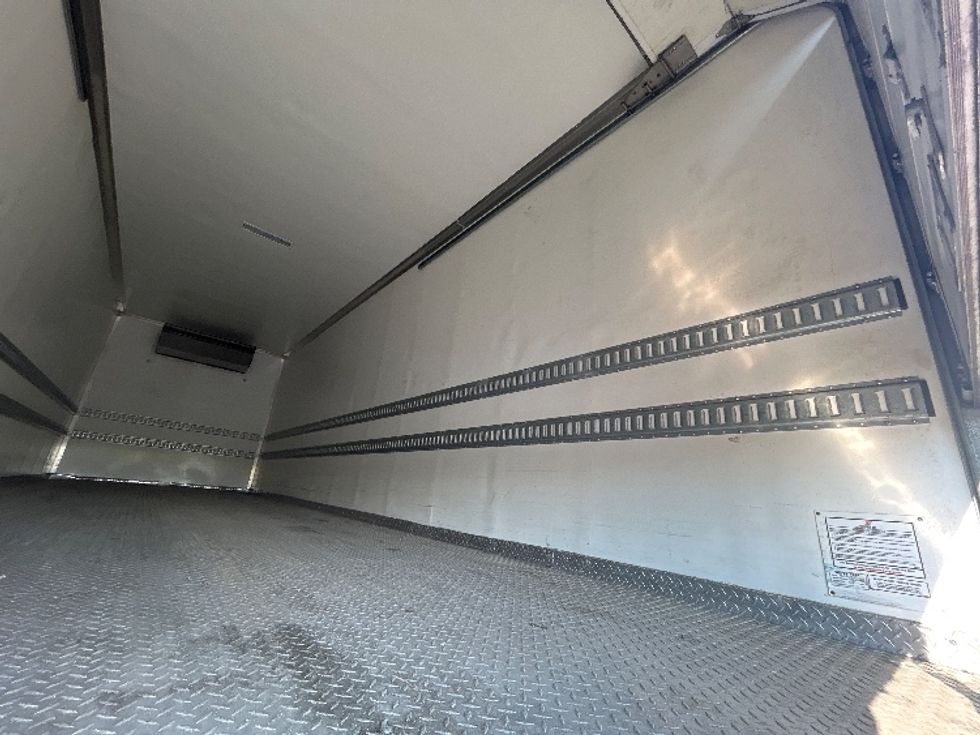 Refrigerated Truck-Light and Medium Duty Trucks-Freightliner-2025-M2P-La Porte-IN-60,558\n\t\tmiles-$ 98,250 - Image 12