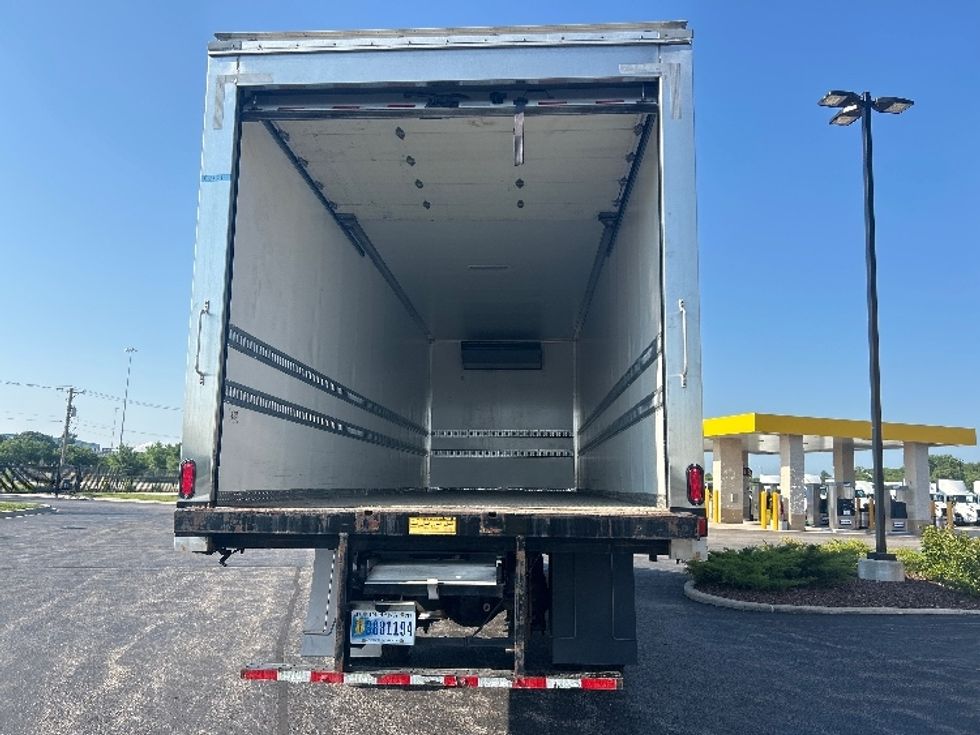 Refrigerated Truck-Light and Medium Duty Trucks-Freightliner-2025-M2P-La Porte-IN-60,558\n\t\tmiles-$ 98,250 - Image 8