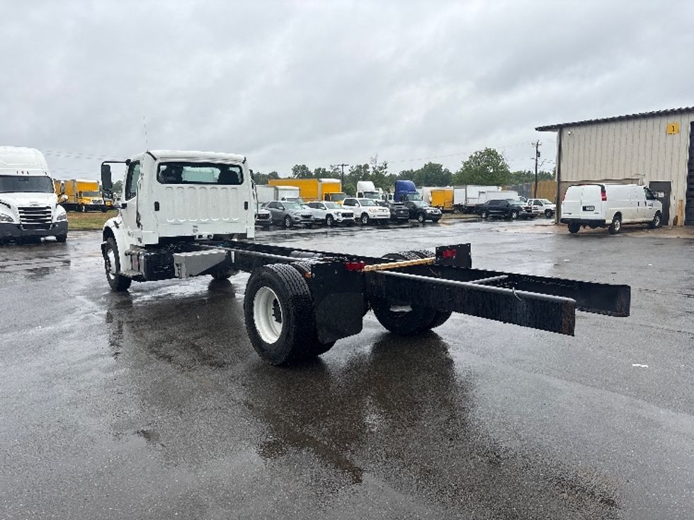 Refrigerated Truck-Light and Medium Duty Trucks-Freightliner-2025-M2P-Mebane-NC-10,668\n\t\tmiles-$ 105,750 - Image 6
