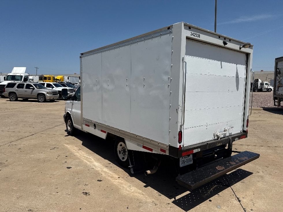 Refrigerated Truck-Light and Medium Duty Trucks-GMC-2019-G33503-Grand Prairie-TX-170,231\n\t\tmiles-$ 17,250 - Image 6