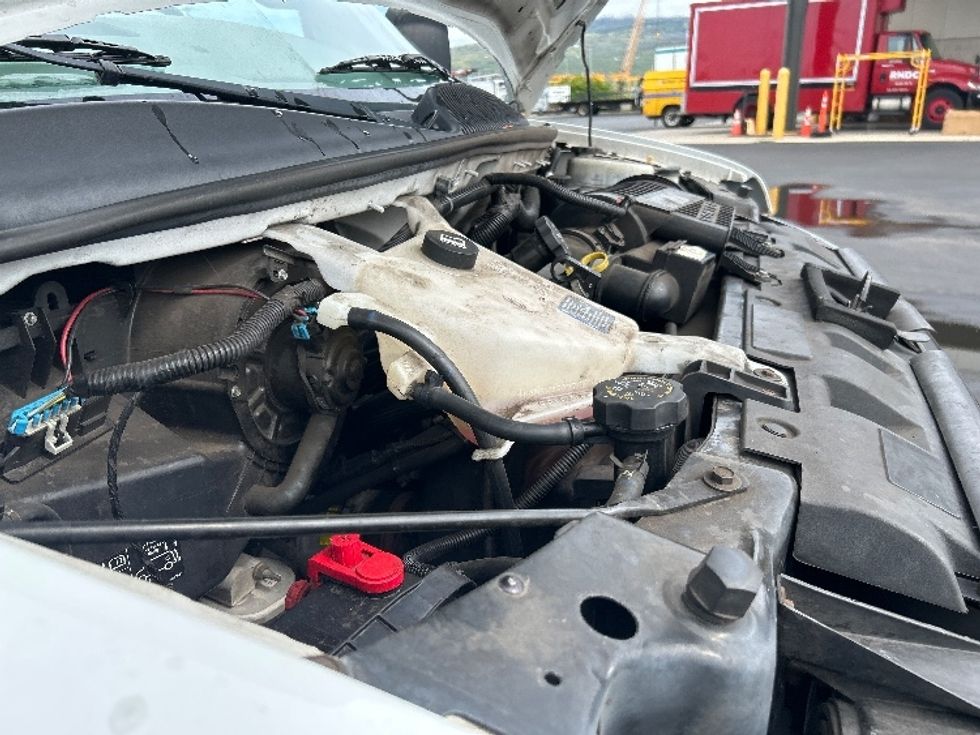 Refrigerated Truck-Light and Medium Duty Trucks-GMC-2020-G33705-Torrance-CA-144,468\n\t\tmiles-$ 25,250 - Image 23