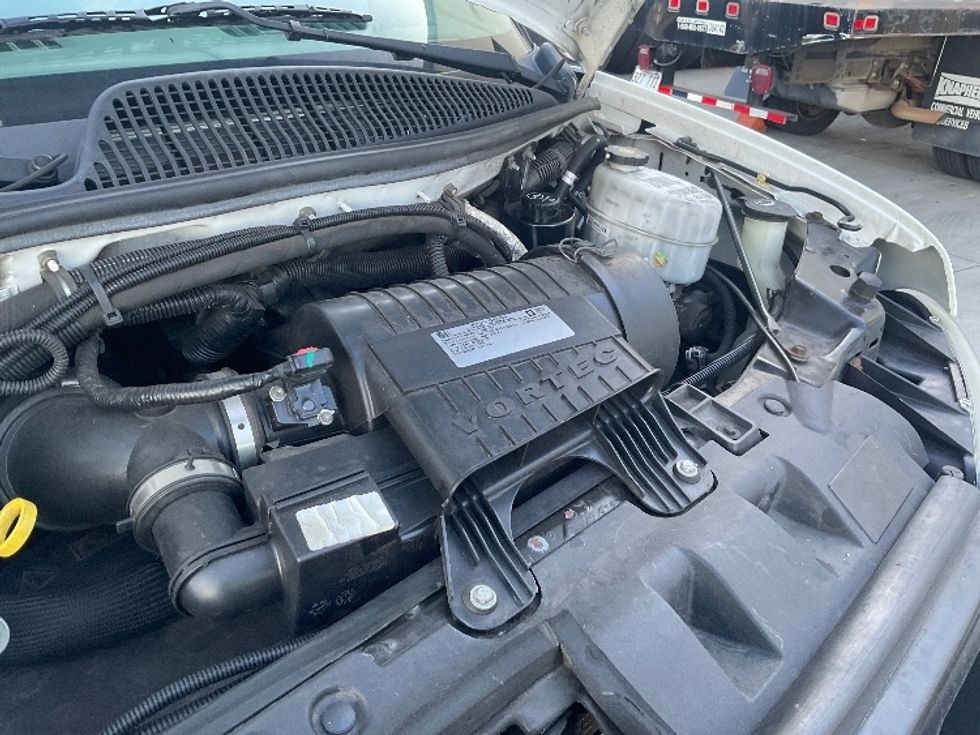 Refrigerated Truck-Light and Medium Duty Trucks-GMC-2020-G33705-Torrance-CA-88,831\n\t\tmiles-$ 32,500 - Image 20