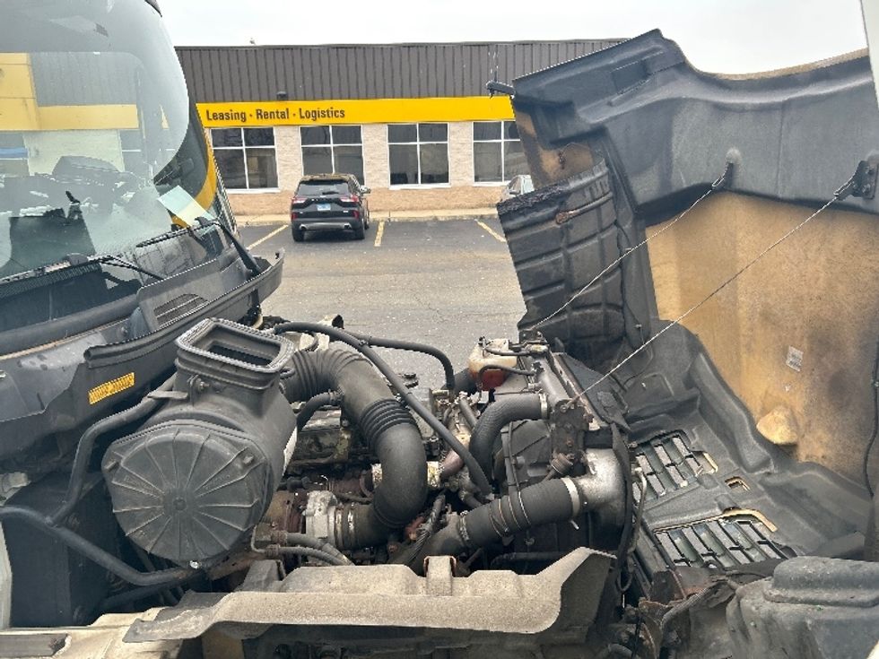 Refrigerated Truck-Light and Medium Duty Trucks-Hino-2006-338-Chicopee-MA-173,208\n\t\tmiles-$ 11,500 - Image 23