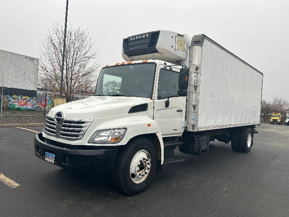 Refrigerated Truck-Light and Medium Duty Trucks-Hino-2006-338-Chicopee-MA-173,208\n\t\tmiles-$ 11,500 - Image 3