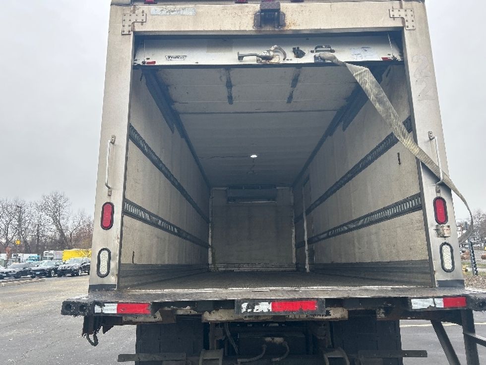 Refrigerated Truck-Light and Medium Duty Trucks-Hino-2006-338-Chicopee-MA-173,208\n\t\tmiles-$ 11,500 - Image 8