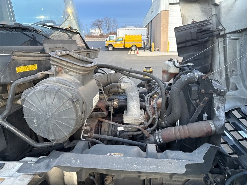 Refrigerated Truck-Light and Medium Duty Trucks-Hino-2013-268-Philadelphia-PA-285,103\n\t\tmiles-$ 24,000 - Image 23