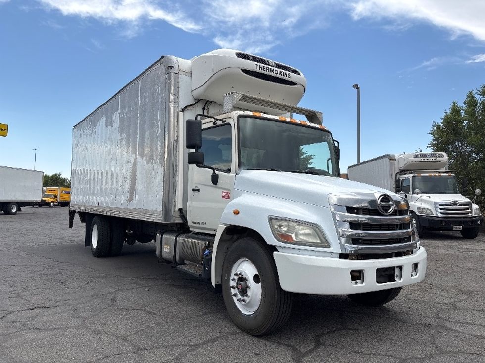 Refrigerated Truck-Light and Medium Duty Trucks-Hino-2013-268-West Valley City-UT-131,490\n\t\tmiles-$ 43,250 - Image 1